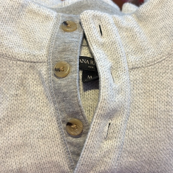 Banana Republic Textured Cotton Henley Sweater EUC - Picture 1 of 5